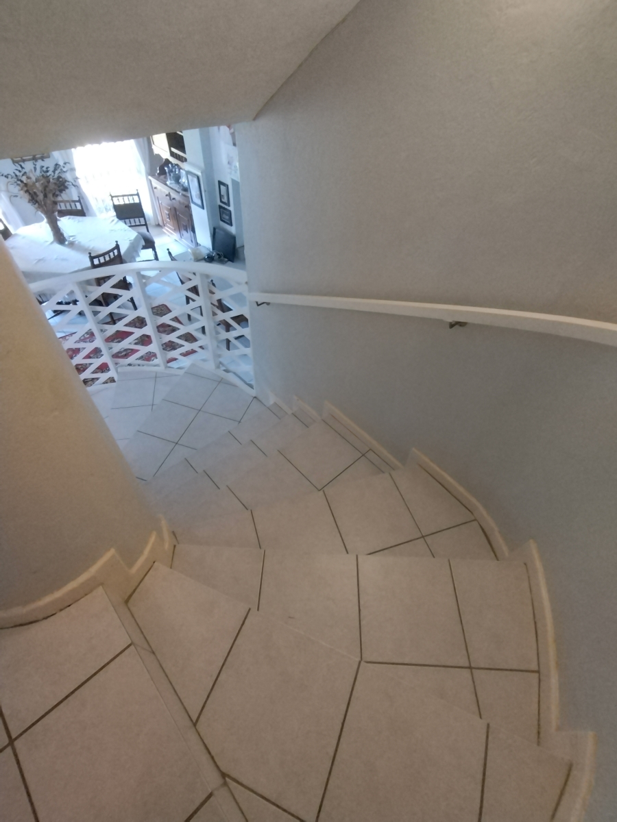 4 Bedroom Property for Sale in Wavecrest Eastern Cape